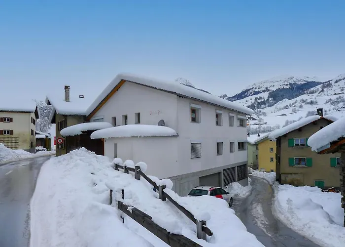 Tga Da Plaz By Interhome Apartamento Zillis